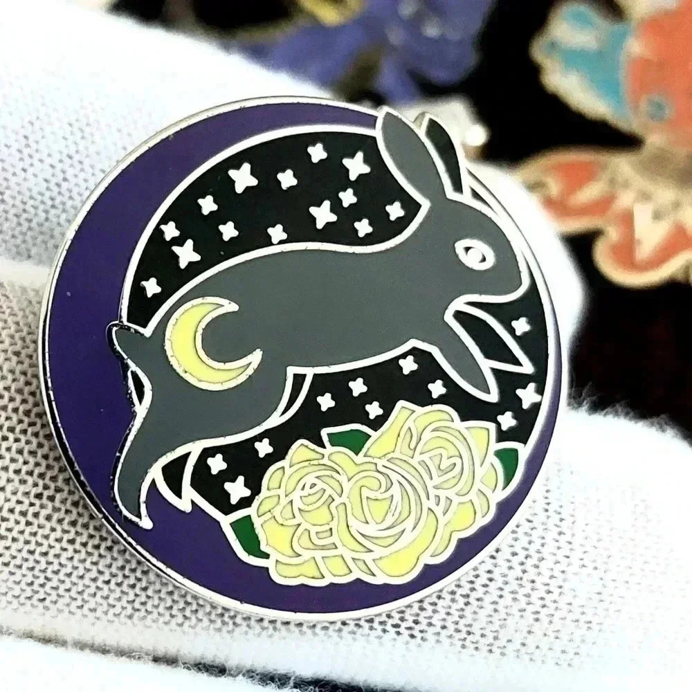 Star moon rabbit art pin hot